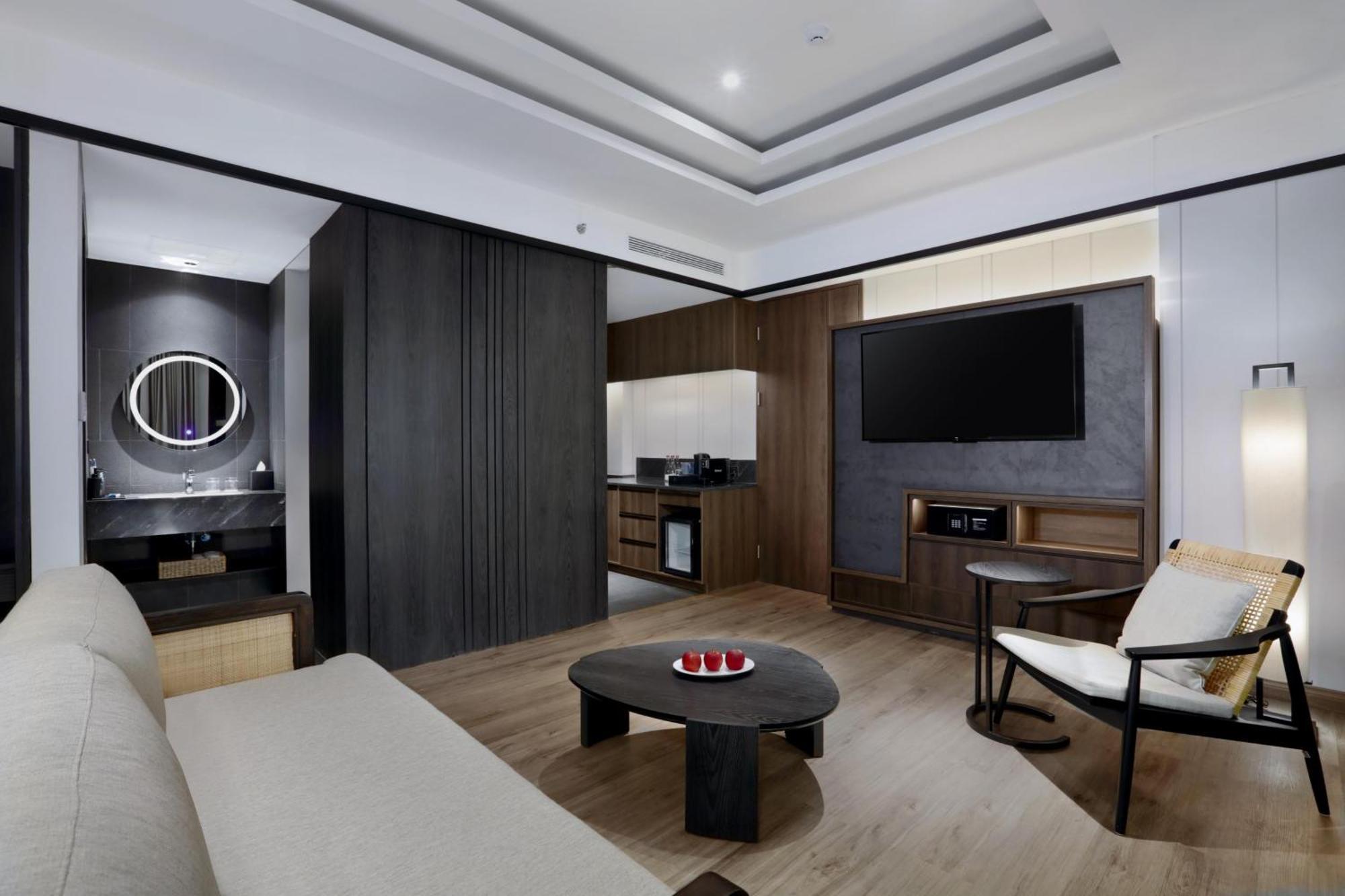 Grand Aston Puncak Hotel & Resort Ciseureuh Esterno foto