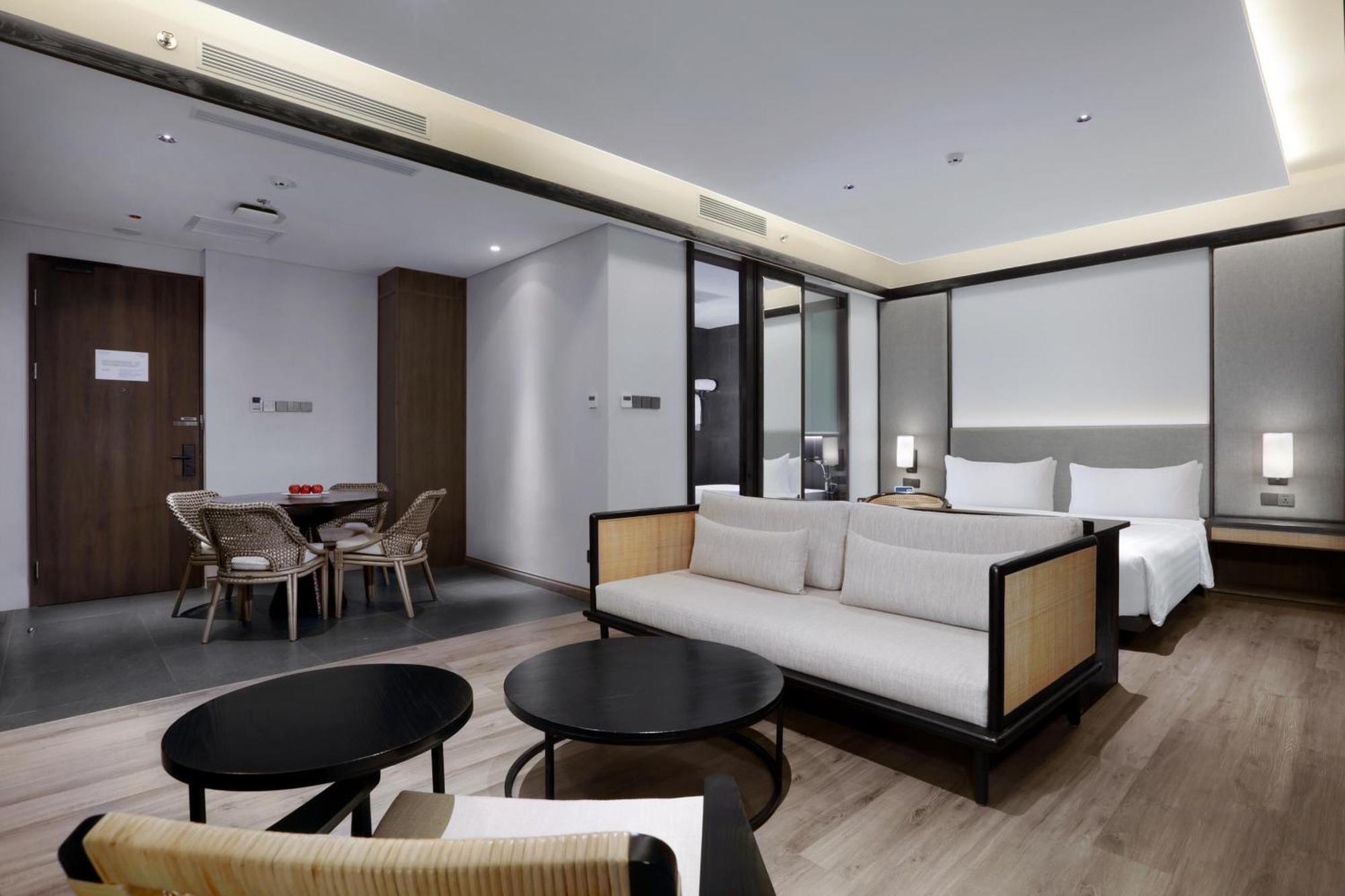 Grand Aston Puncak Hotel & Resort Ciseureuh Esterno foto